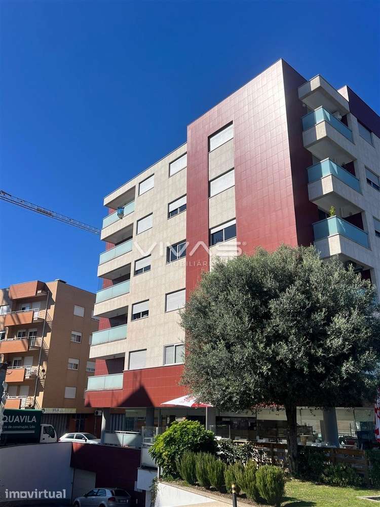 Apartamento T2 Arrendamento - Grande imagem: 2/21