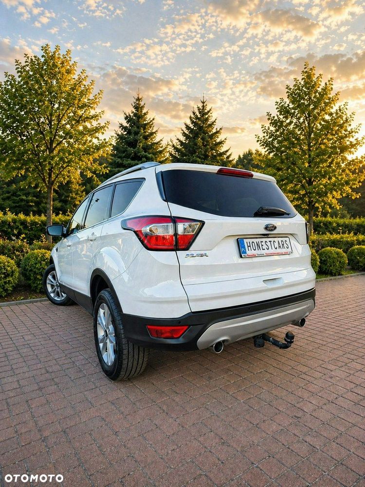 Ford Kuga 2.0 TDCi 2x4 SYNC - 4