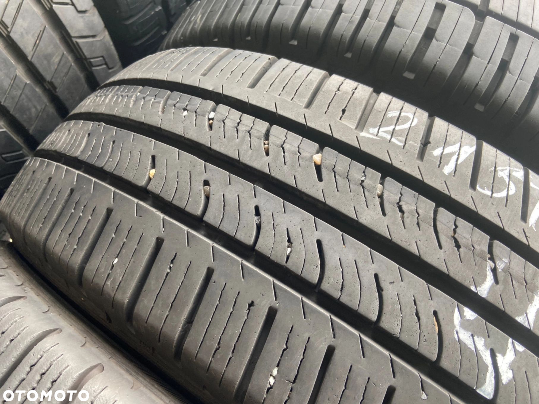 215/65/16C Pirelli AllSeason_8mm_2szt_(453) - 3