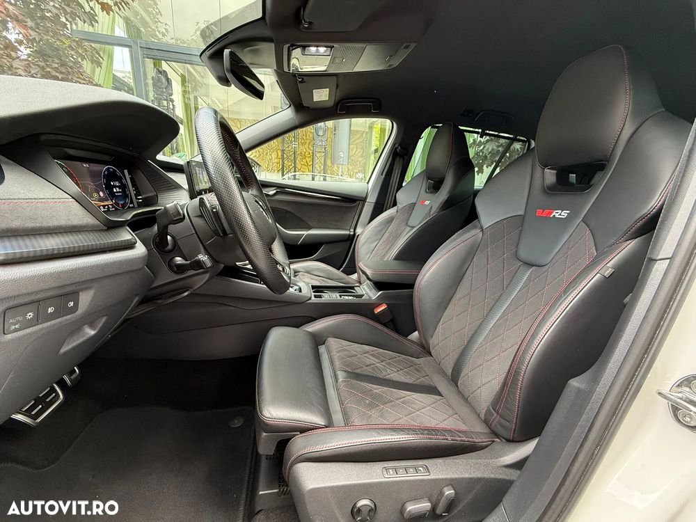 Skoda Octavia 2.0 TDI DSG RS Plus - 14