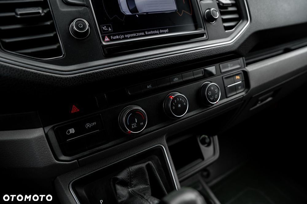 Volkswagen Crafter - 28