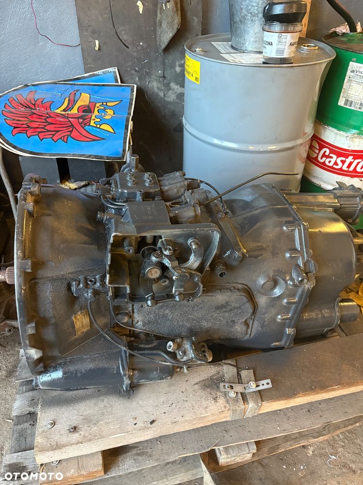 Skrzynia biegów manualna Volvo VT2514B - 4