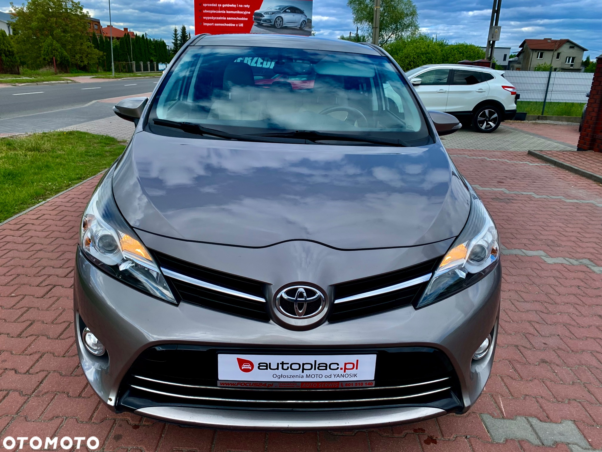 Toyota Verso 1.6 D-4D Prestige - 4
