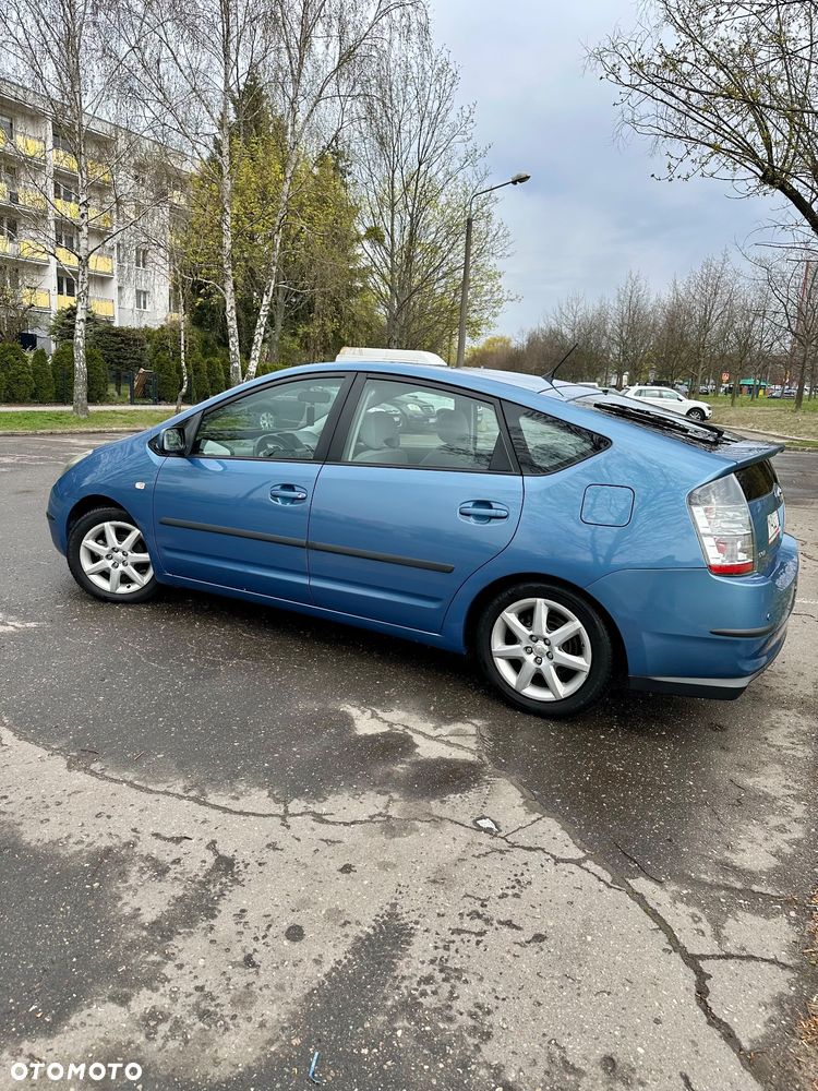 Toyota Prius 1.5 VVT-i Sol - 7