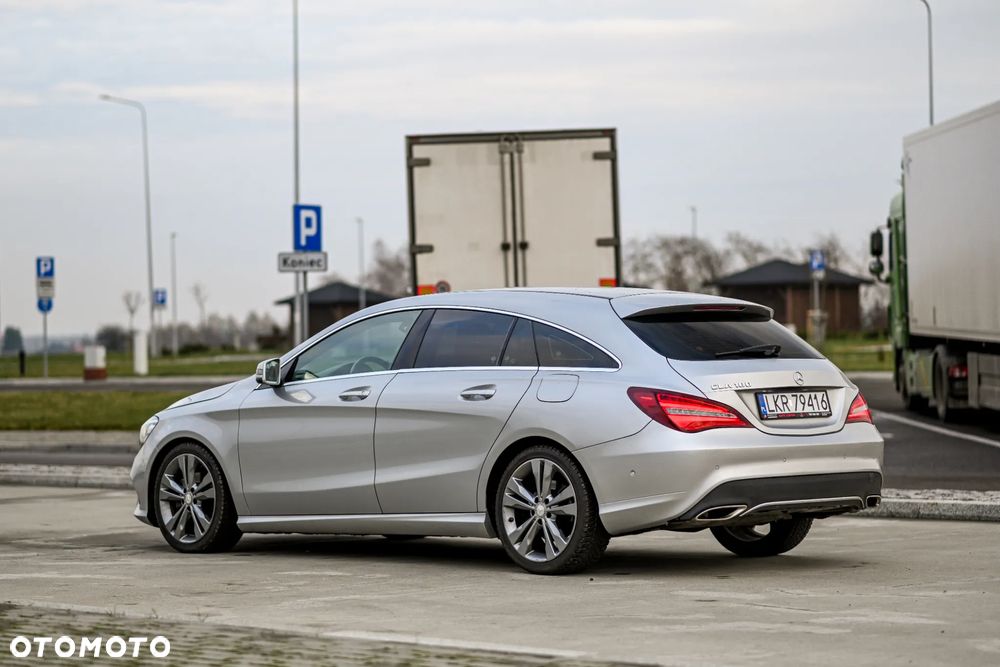 Mercedes-Benz CLA 180 7G-DCT Peak Edition - 18