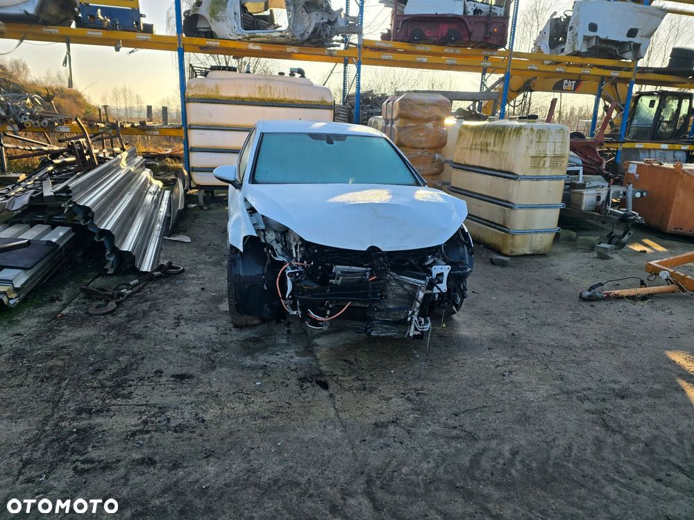 Volkswagen Golf 1.4 GTE Plug-In-Hybrid DSG - 7