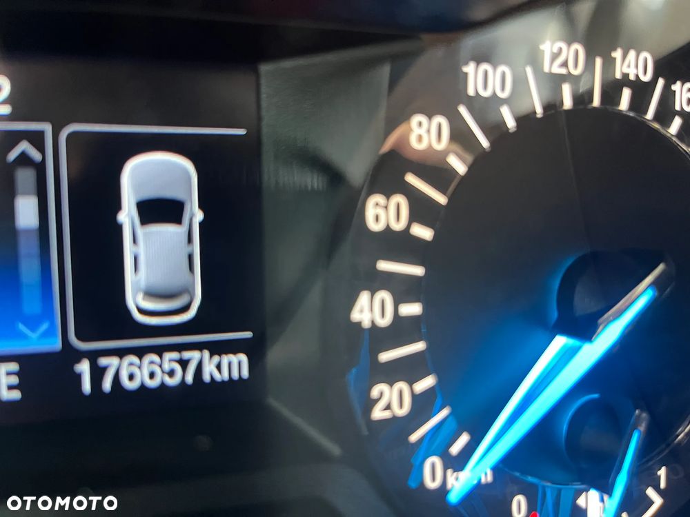 Ford Mondeo 2.0 TDCi ST-Line X - 33