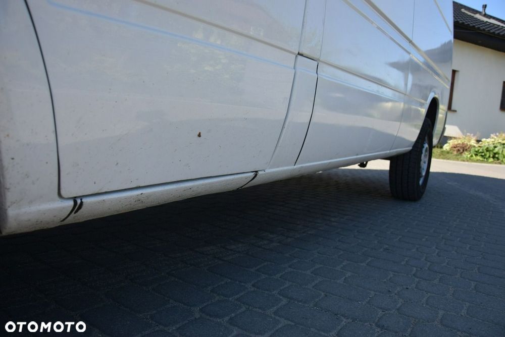 Mercedes-Benz Sprinter - 17
