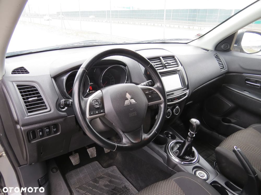 Mitsubishi ASX 1.8 DID Invite 4WD AS&G - 8