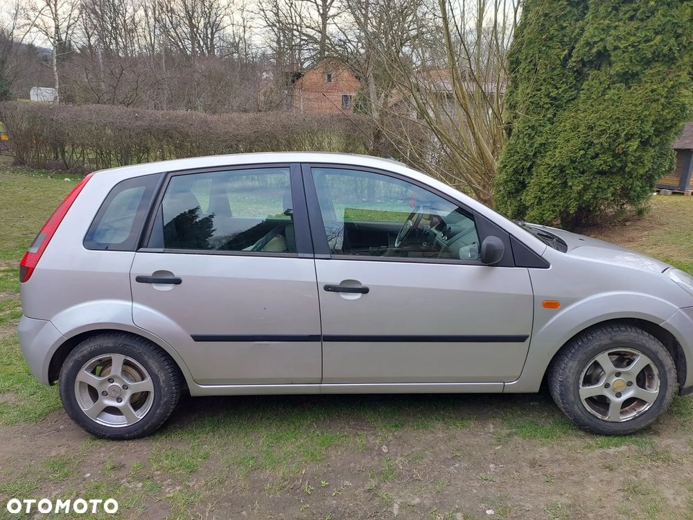 Ford Fiesta 1.25 - 5