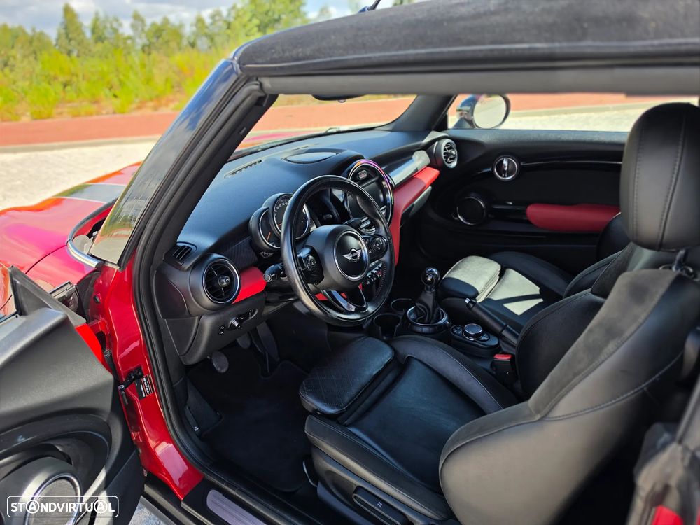 MINI Cabrio Cooper D - 16
