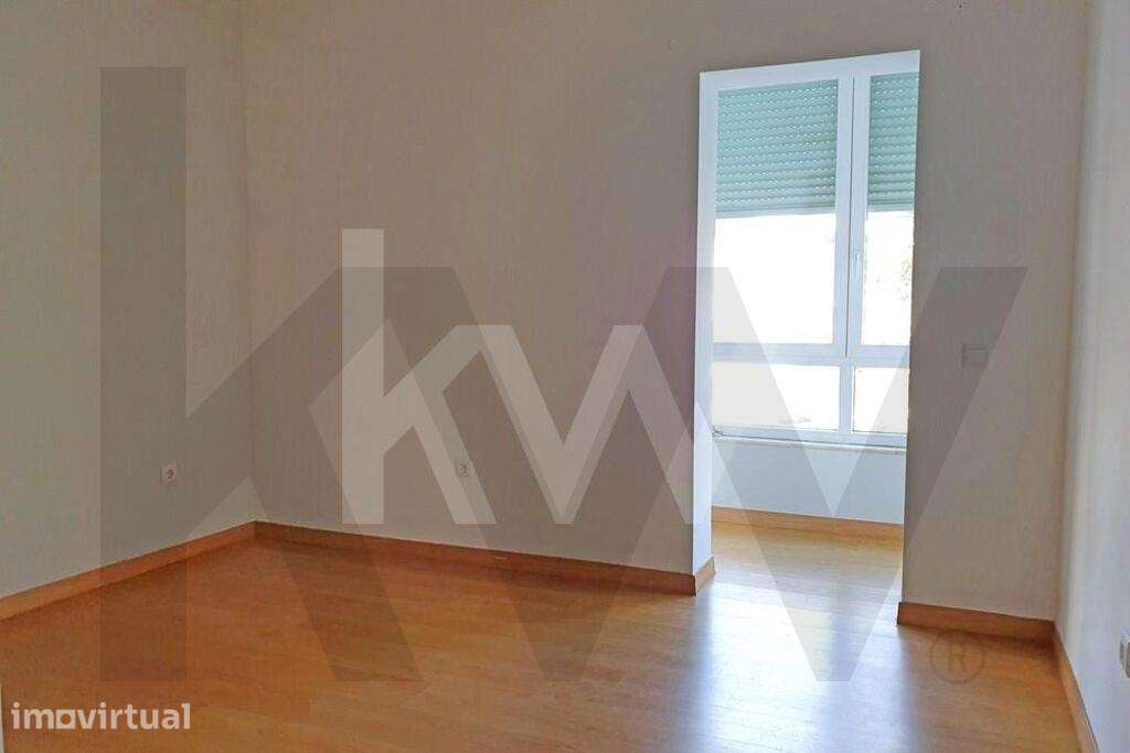 Apartamento T2 com terraço | Conforto, luz natural e comodidade - Grande imagem: 4/17