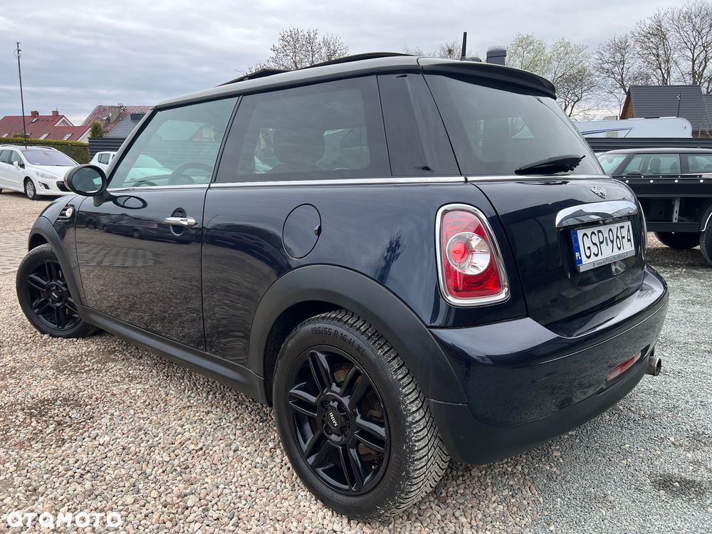 MINI Cooper 50 Mayfair - 15