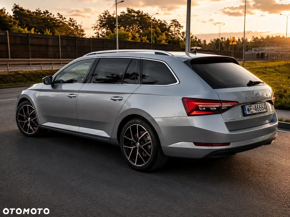 Skoda Superb 2.0 TDI SCR Style DSG - 5