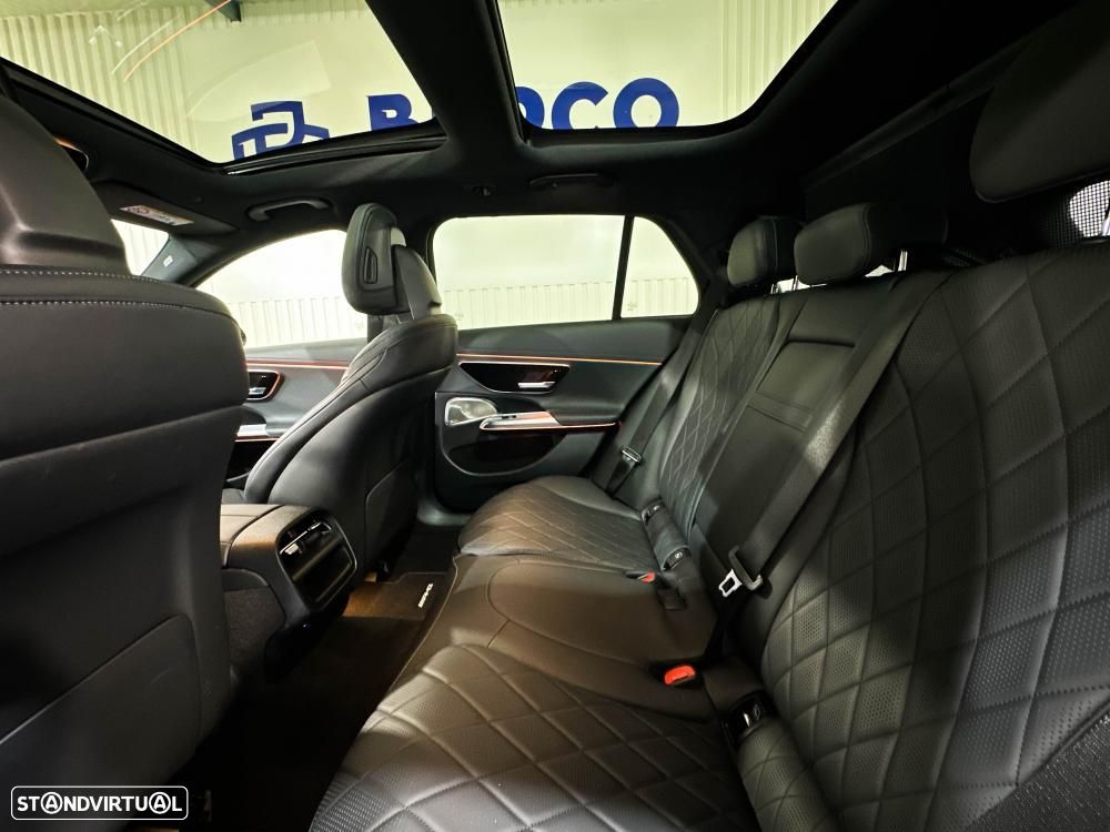 Mercedes-Benz E 300 e AMG Line - 10