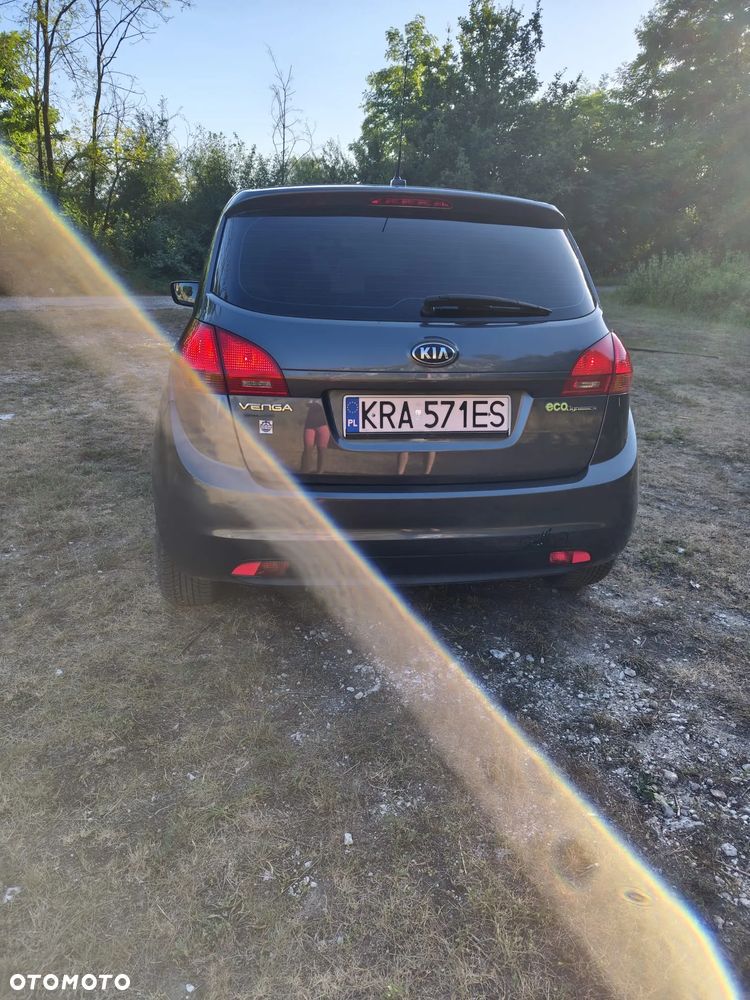 Kia Venga 1.4 S - 4