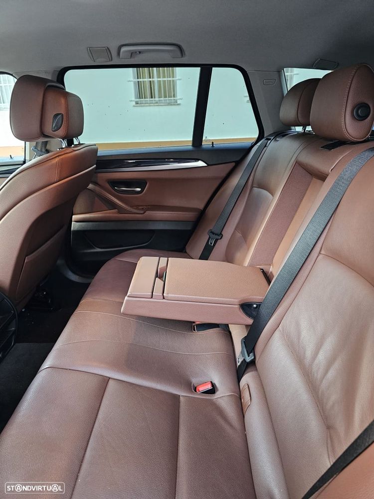 BMW 520 d Line Luxury Auto - 8