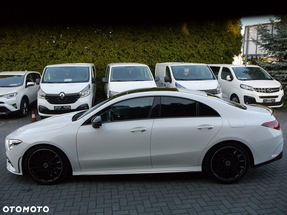 Mercedes-Benz CLA 200 7G-DCT AMG Line - 10