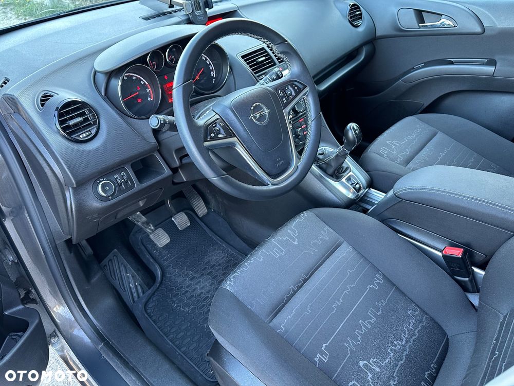 Opel Meriva 1.4 Cosmo - 16