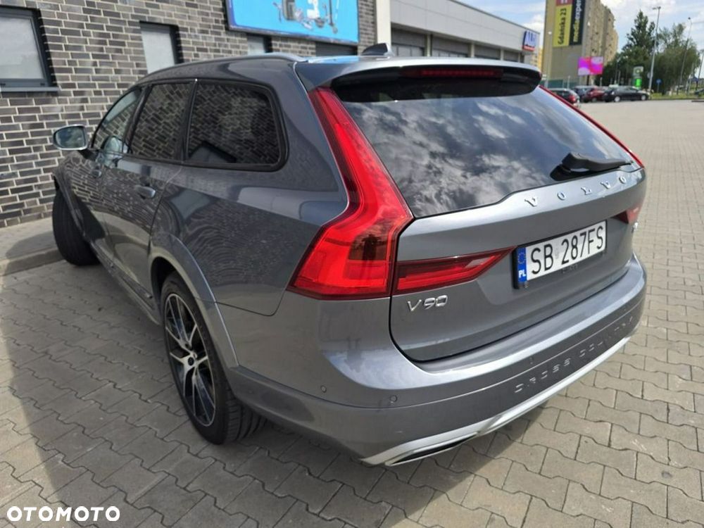 Volvo V90 Cross Country D4 AWD - 12
