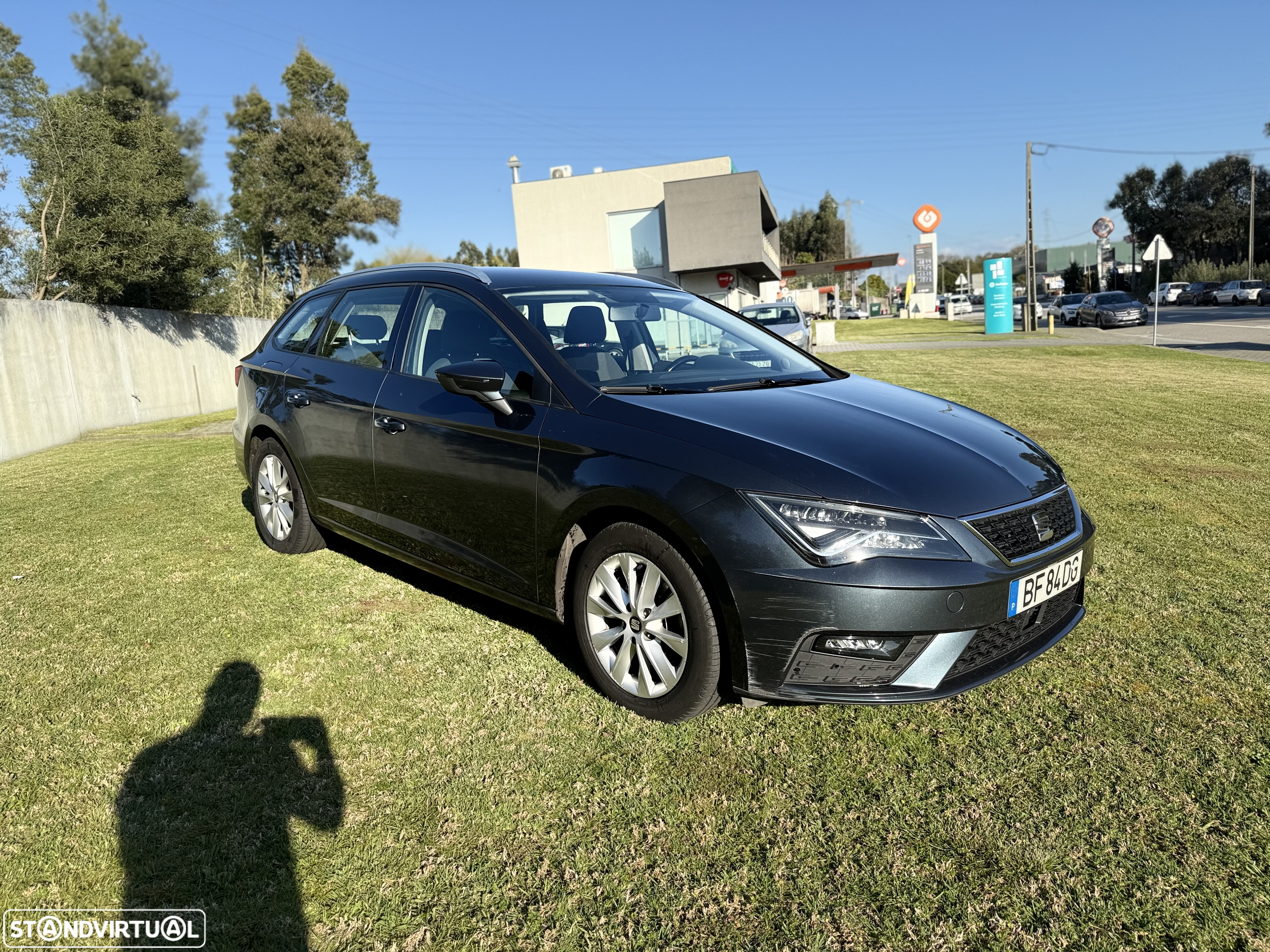 SEAT Leon ST 1.6 TDI S&S DSG Style - 6