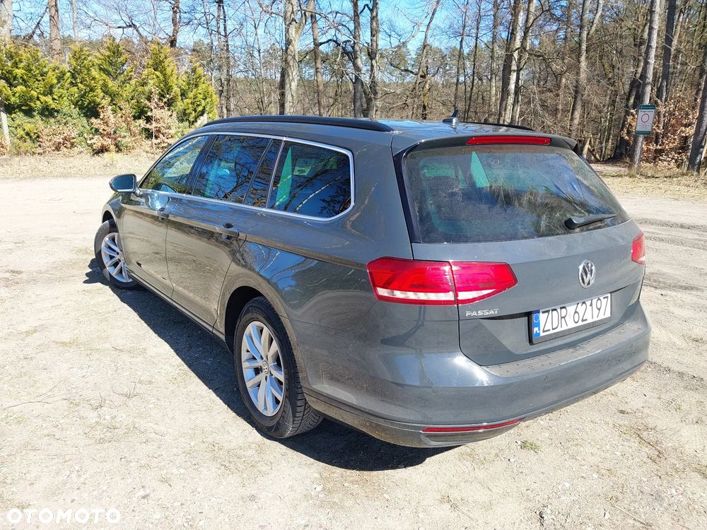Volkswagen Passat 2.0 TDI BMT Comfortline DSG - 11