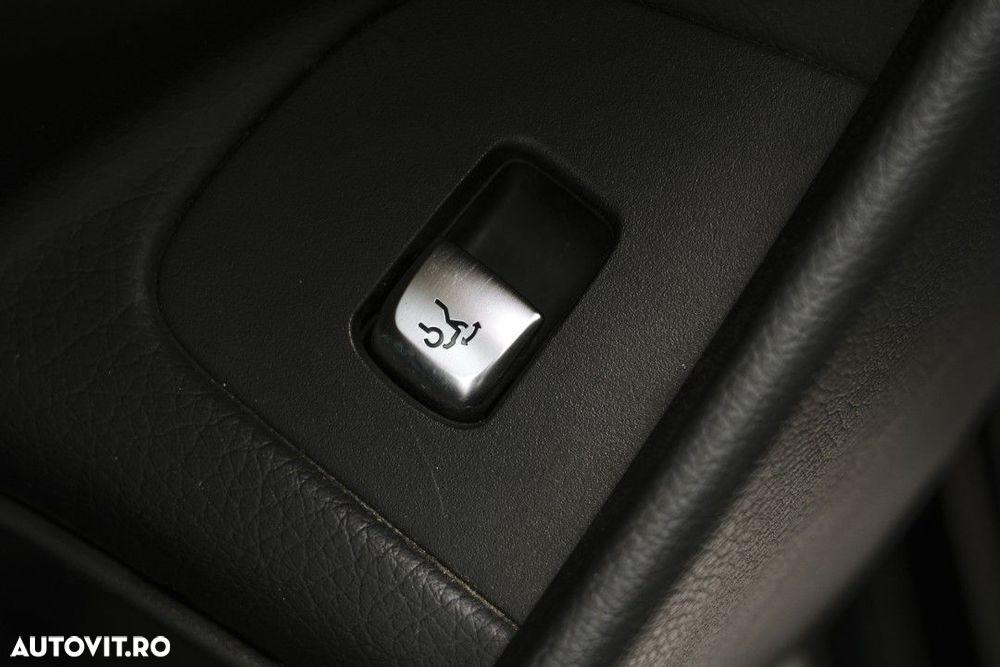 Mercedes-Benz E - 29