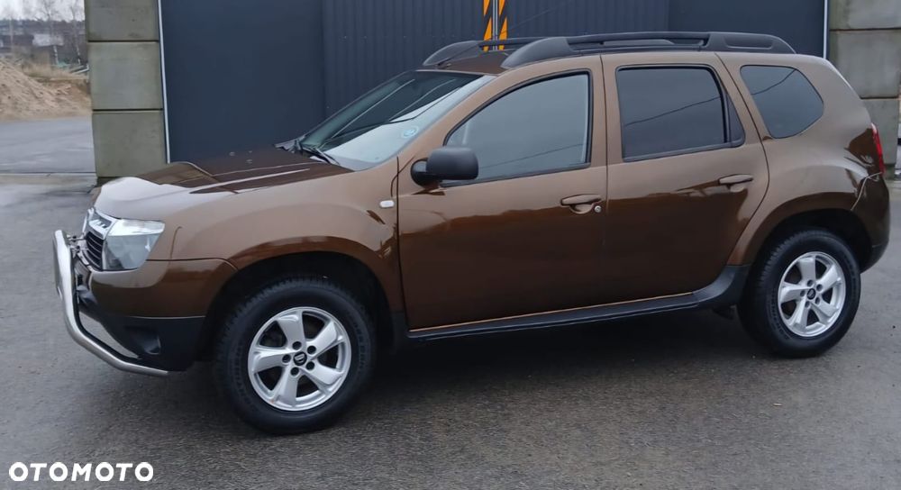 Dacia Duster 1.6 Laureate 4x4 - 5