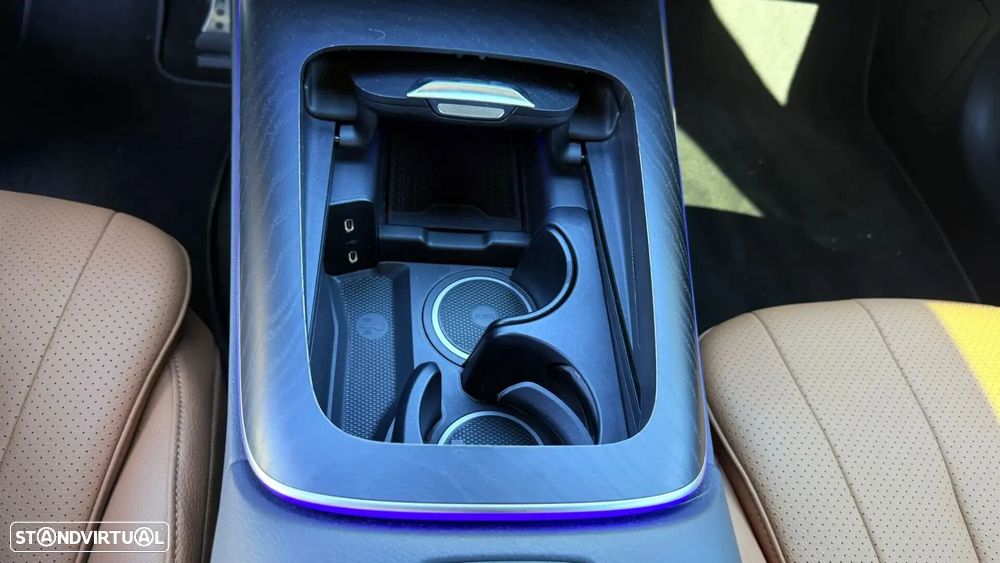 Mercedes-Benz E 300 de AMG Line - 31