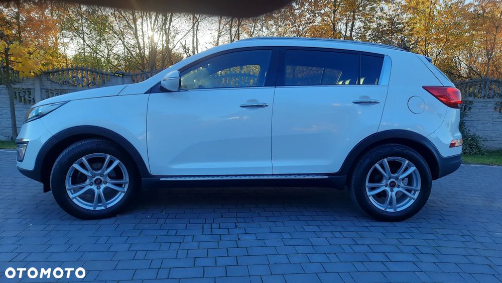 Kia Sportage - 4