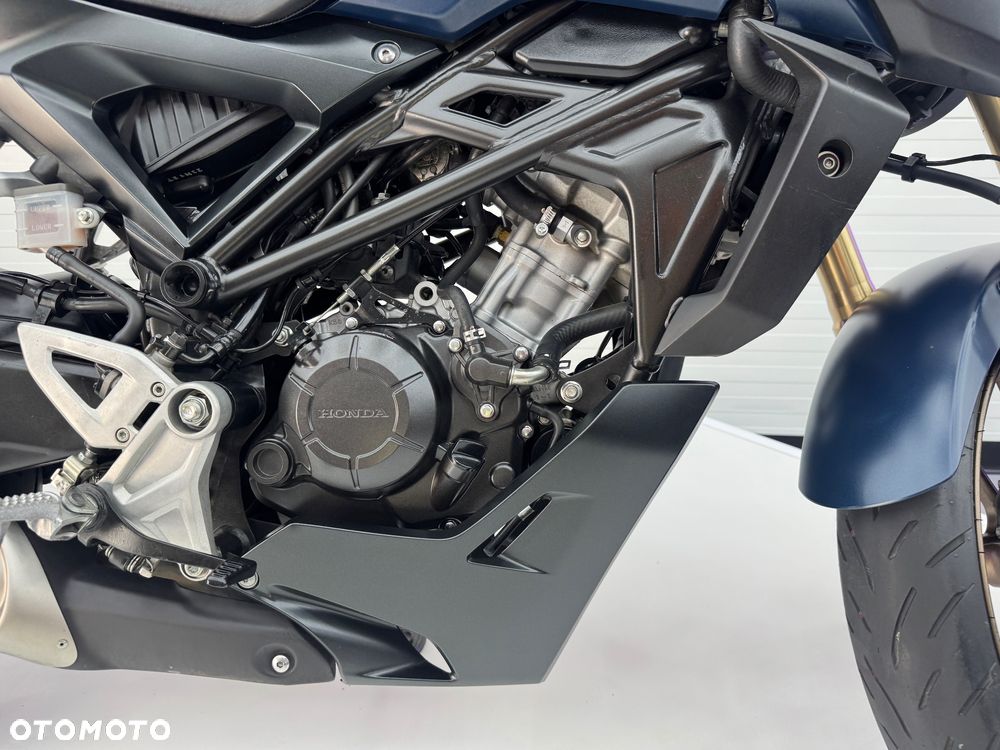 Honda CB - 13