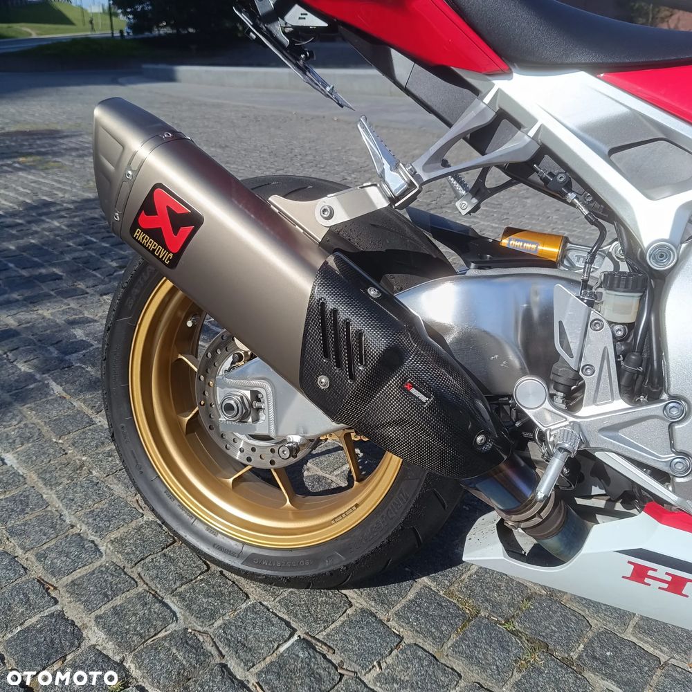 Honda CBR - 16