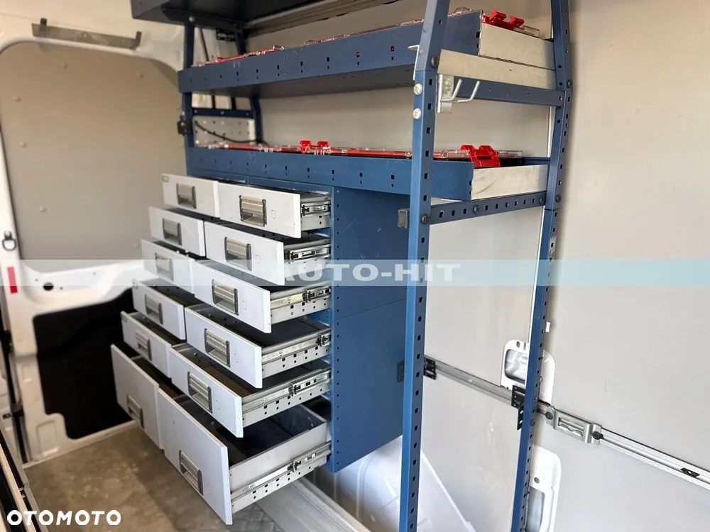 Ford Transit - 18
