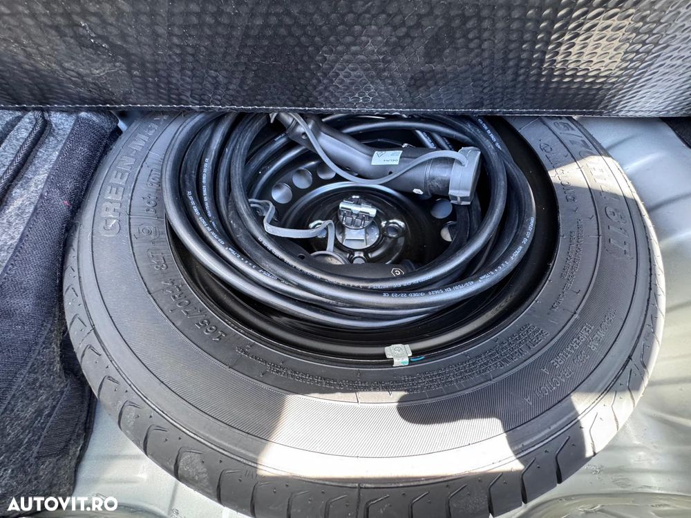 Dacia Spring Comfort Plus - 14