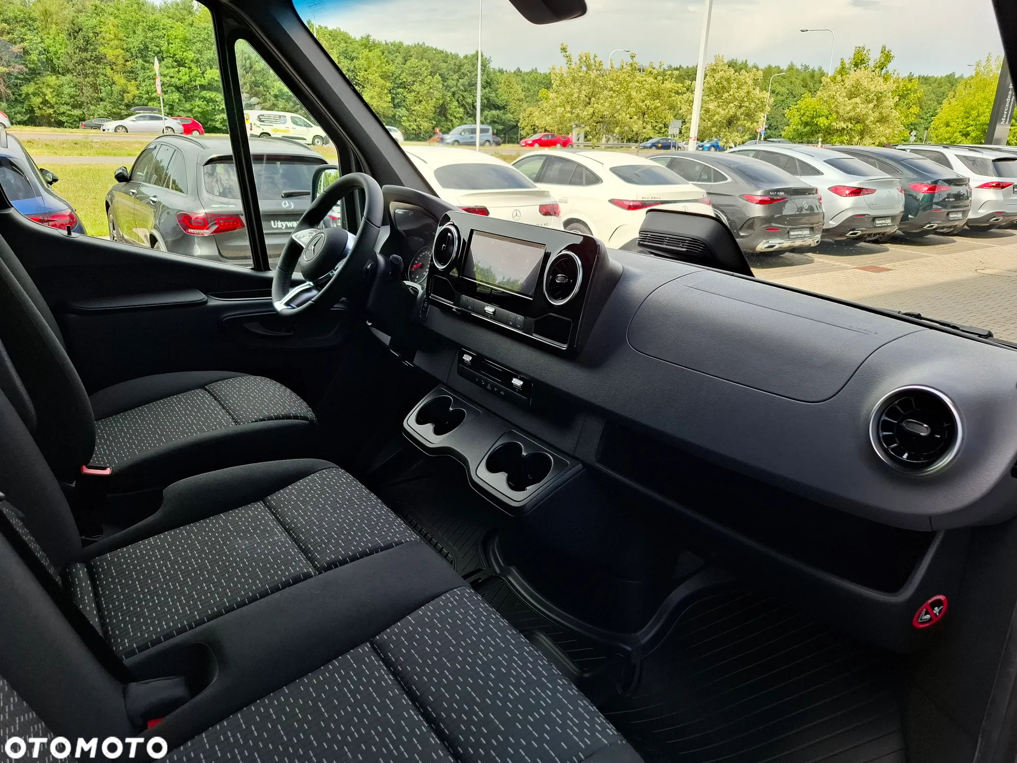 Mercedes-Benz Sprinter 317 CDI Furgon PRO długi 4325 mm L3H2 - 18