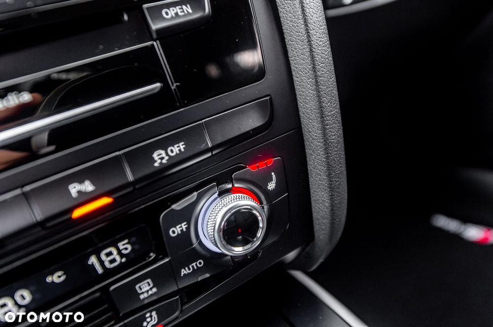 Audi A4 Avant 2.0 TFSI quattro S tronic S line Sportpaket - 33