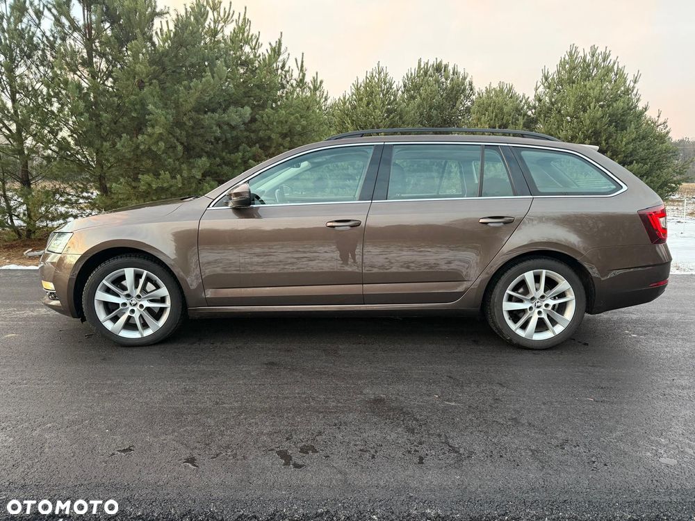 Skoda Octavia 2.0 TSI Style DSG - 5