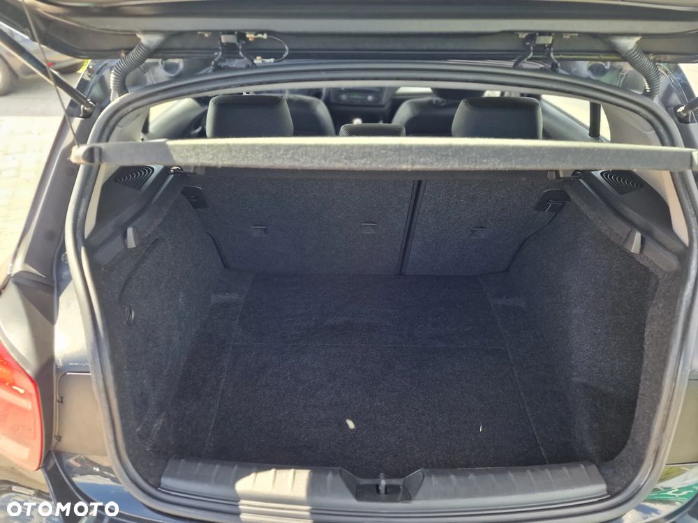 BMW Seria 1 116d EfficientDynamics Edition - 23