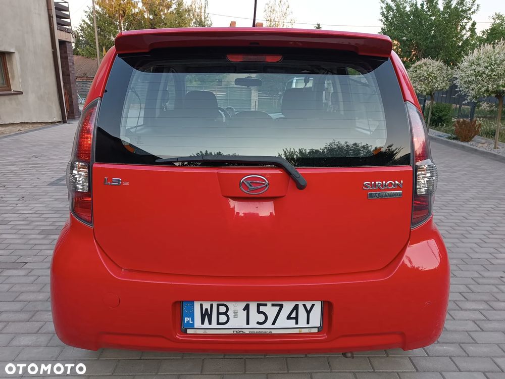 Daihatsu Sirion 1.3 - 4