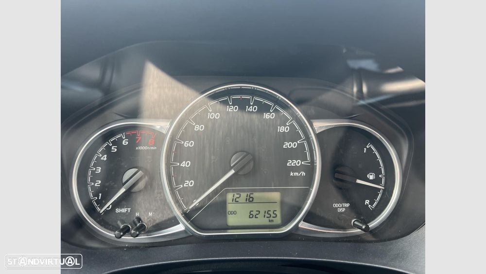 Toyota Yaris 1.0 VVT-i Comfort Plus - 18