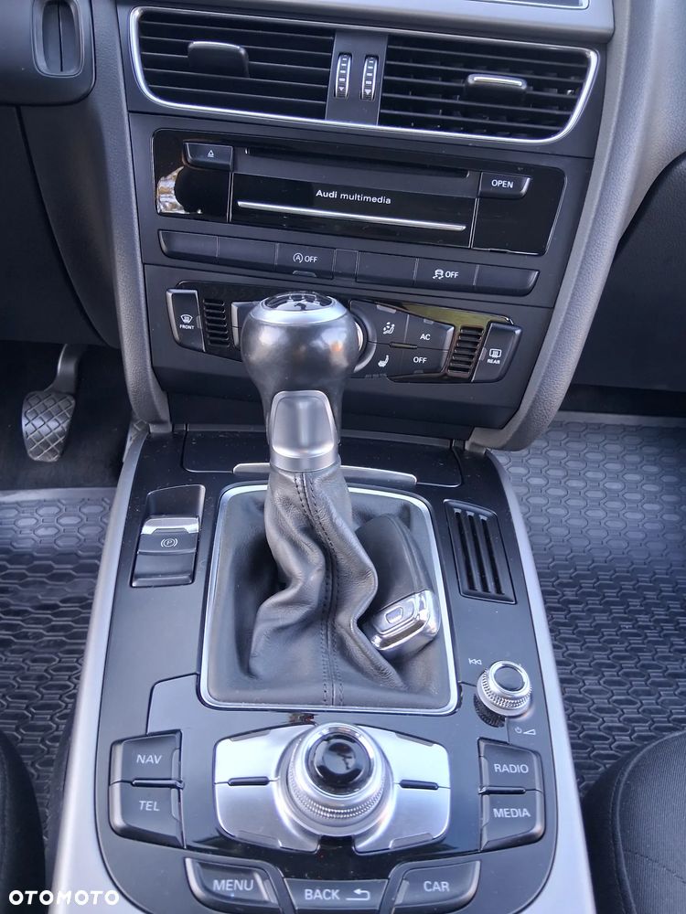 Audi A4 Avant - 15