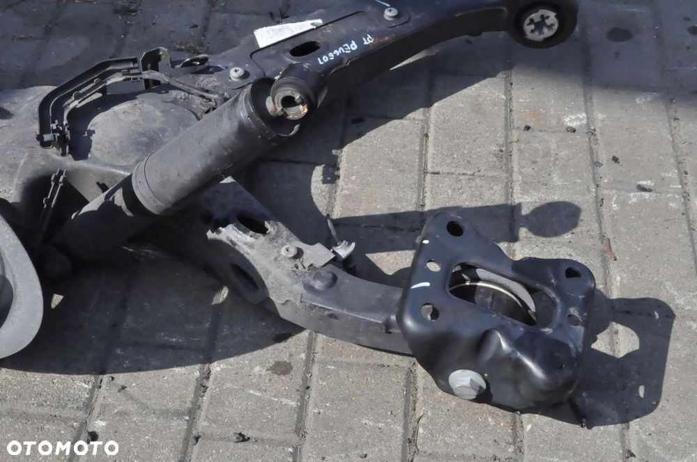 PEUGEOT E-EXPERT III ZWROTNICA PRAWY TYŁ 22R 9807504980 - 6