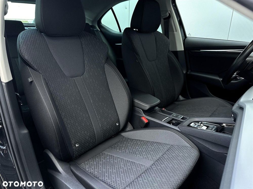 Skoda Octavia 2.0 TSI 4x4 Style DSG - 33