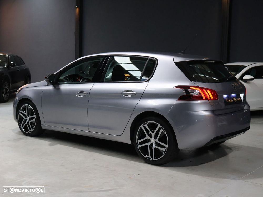 Peugeot 308 1.5 BlueHDi Style EAT8 - 5