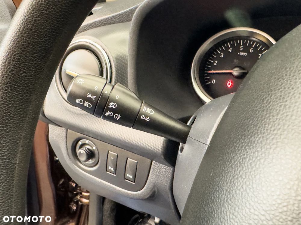 Dacia Sandero 0.9 TCe Laureate - 28