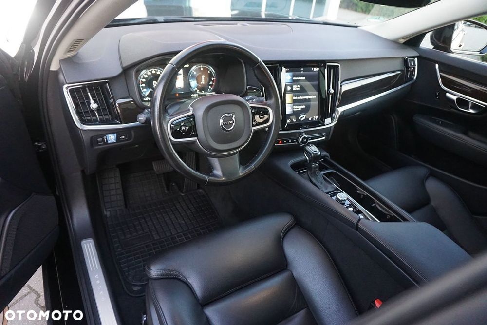 Volvo V90 D4 Momentum - 5