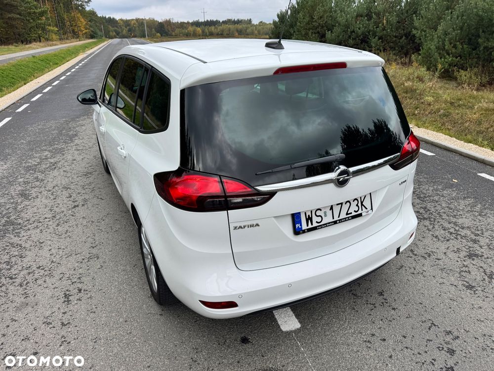 Opel Zafira - 12