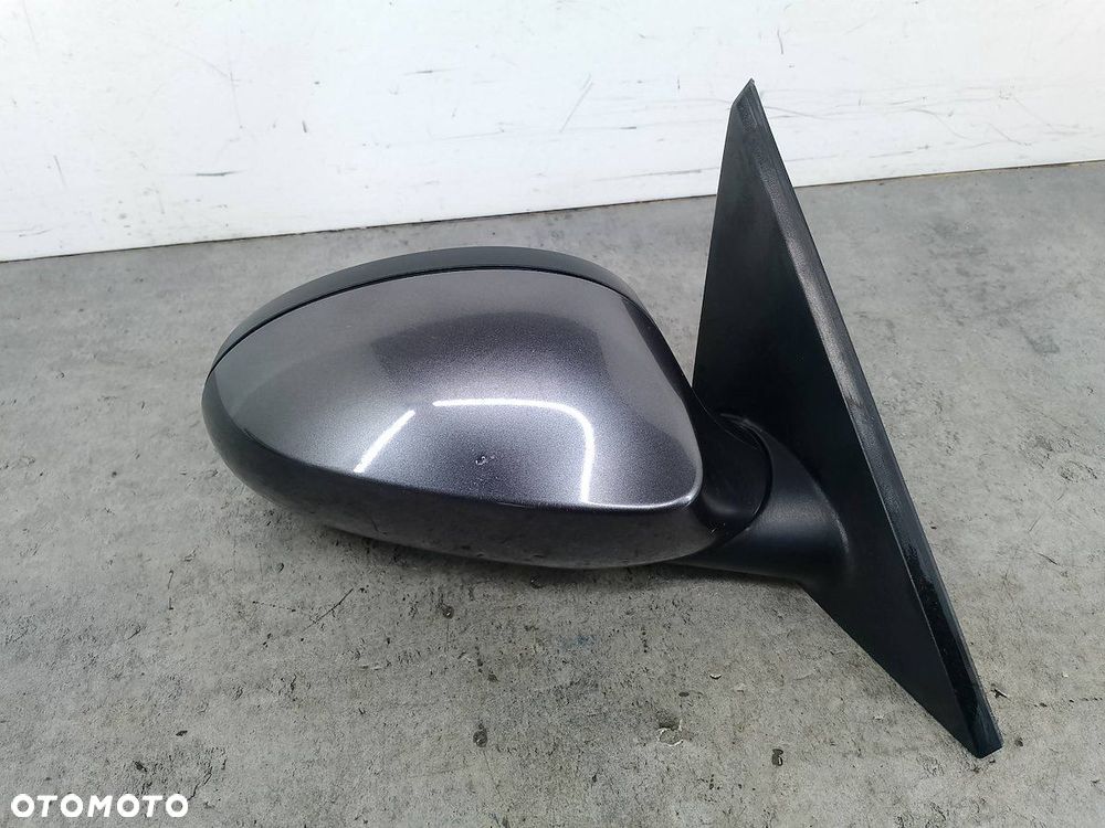 LUSTERKO PRAWE BMW 1 E81 7164601 A22 - 1