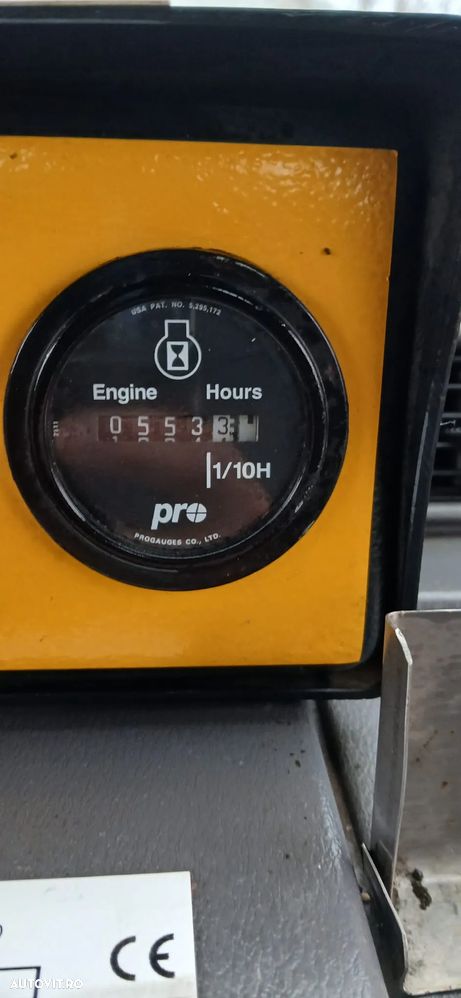 Nissan E120 Autospeciala cu Nacela PRB - 9