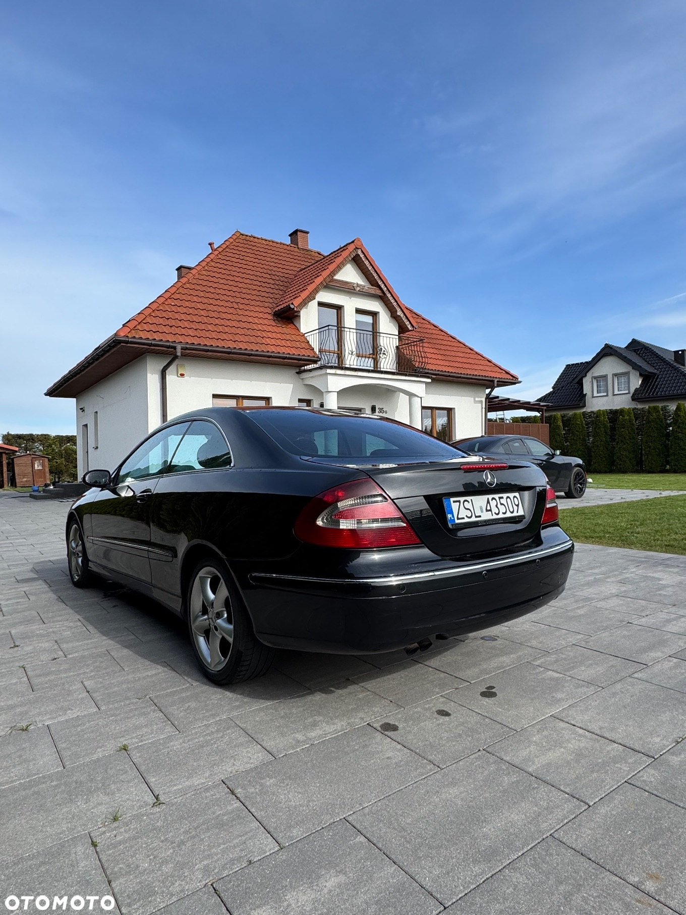 Mercedes-Benz CLK - 6